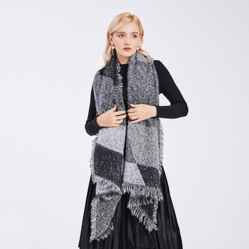 S6427 - Women Ladies Fashion Plaid Scarf Blanket Winter Warm Wrap Shawl - Black